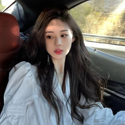 我才不要和人类恋爱呢